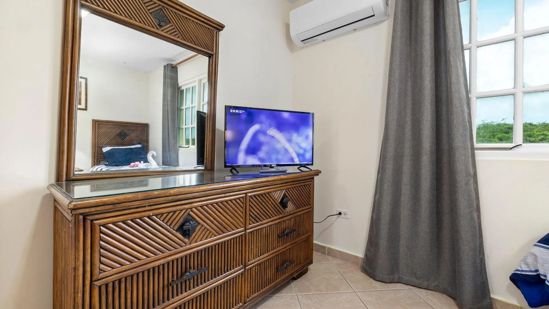 Palma Real 29 Apartment Palm Beach